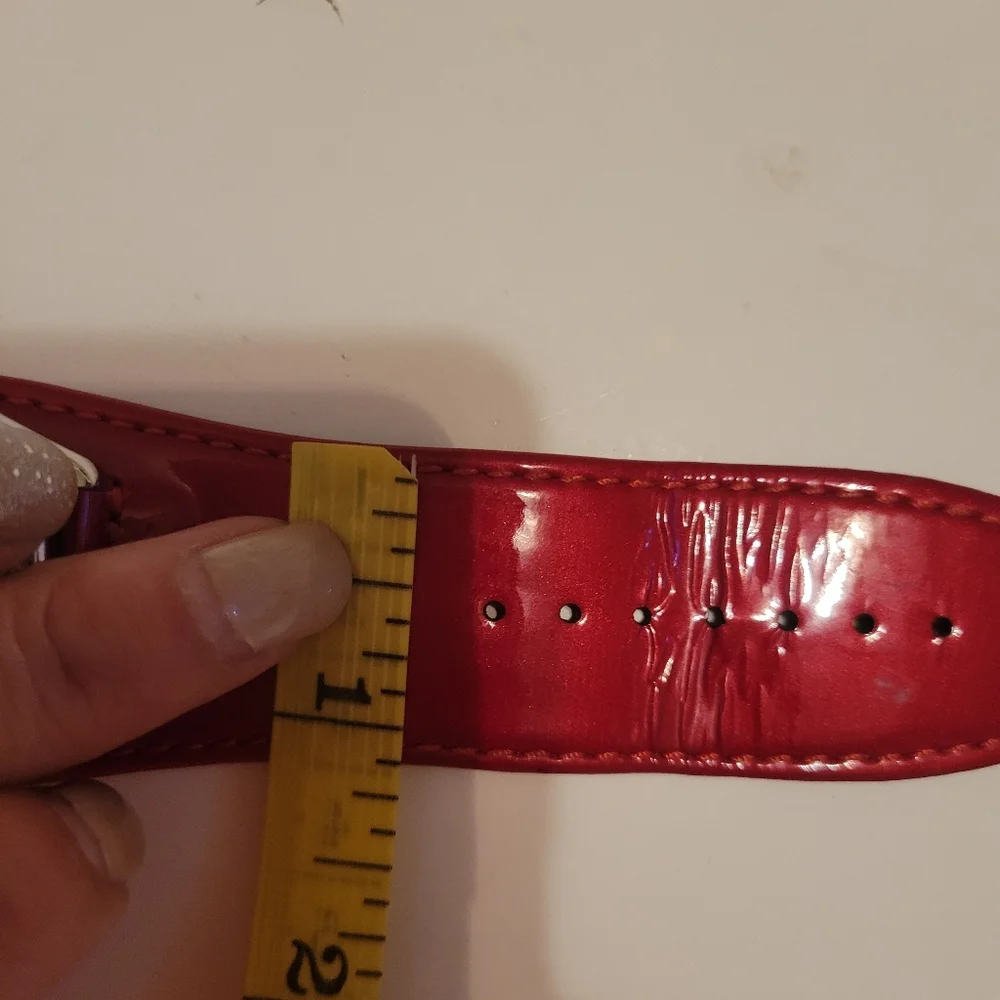 Guess Cuff Red‎ Watch with Crystal Details EUC Bold Maximalist